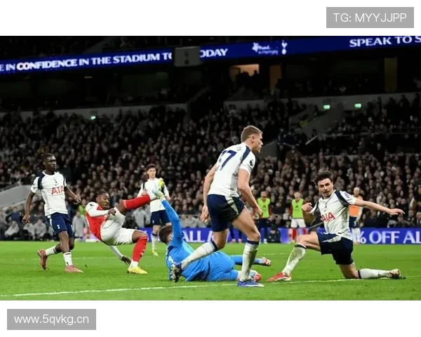 图多尔答范德芬质疑波罗可出战 图多尔答范德芬质疑波罗可出战